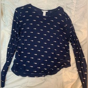 H&M shark long sleeve size medium